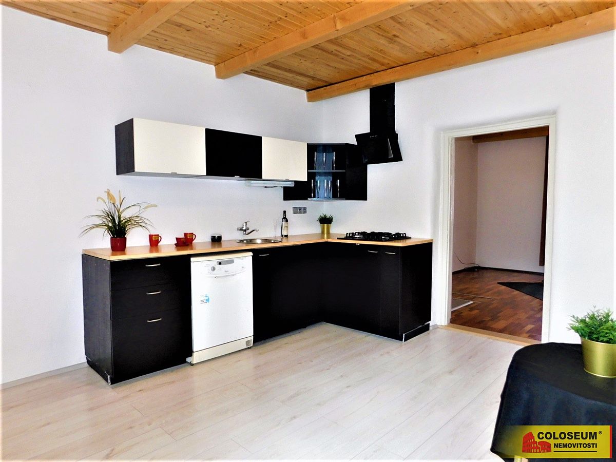 Prodej rodinného domu 146 m², pozemek 168 m²